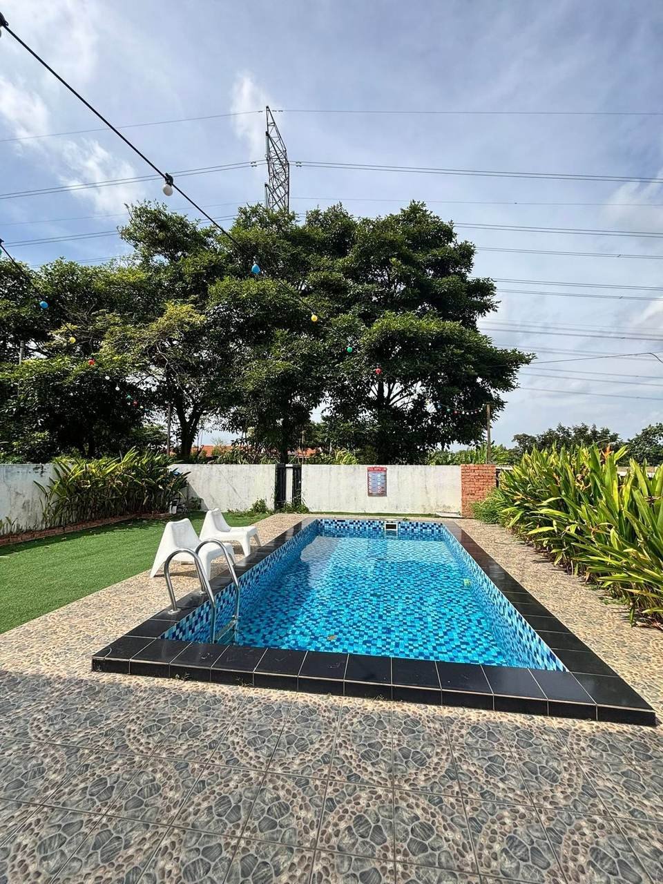 Kolam renang persendirian Homestay Safiyyah Pokok Mangga Melaka